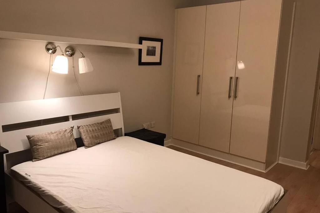 2 Bedroom Spacious And New City Centre Apartment Dublin Exterior photo